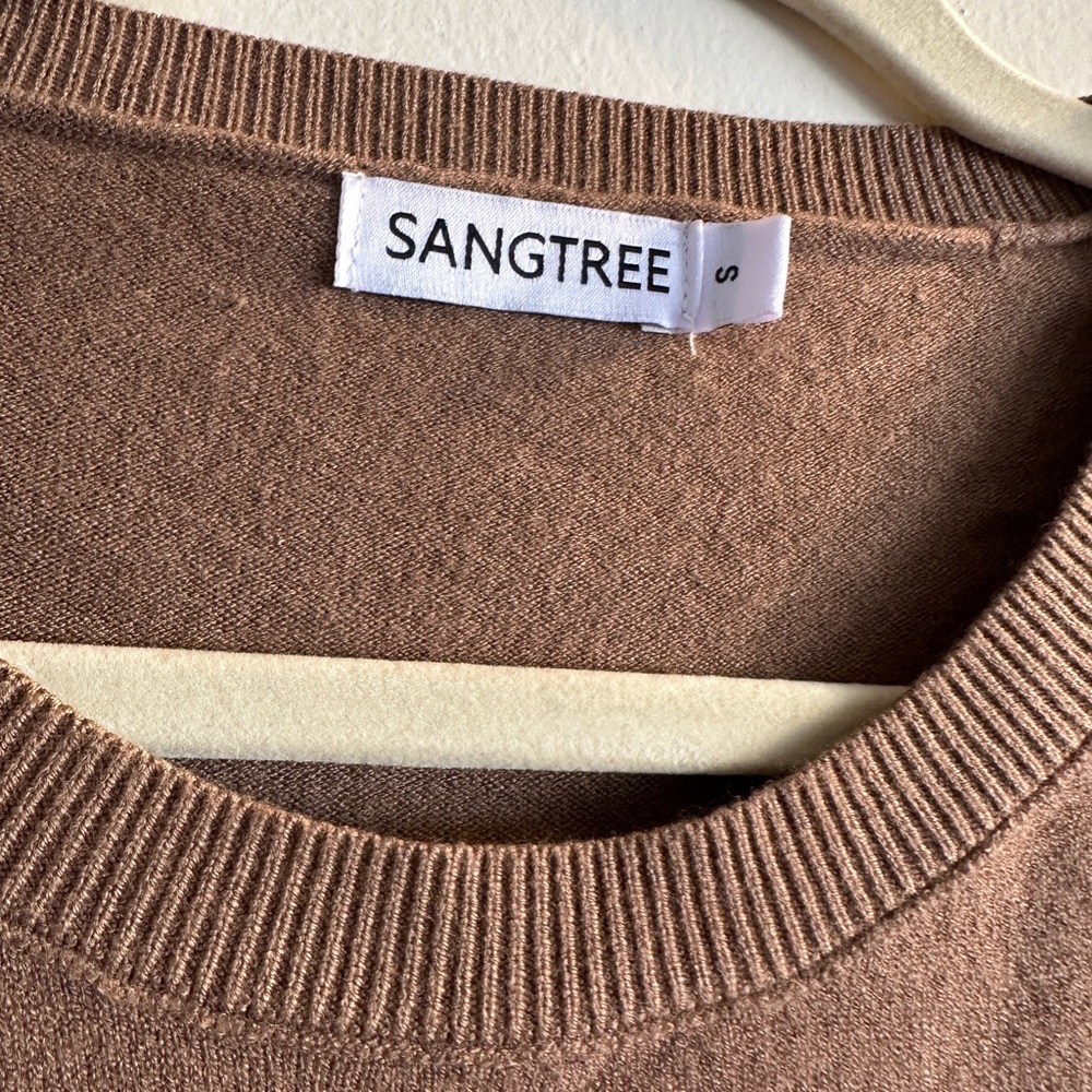 Sangtree Brown Short Sleeve Sweater - Picture 2 of 6